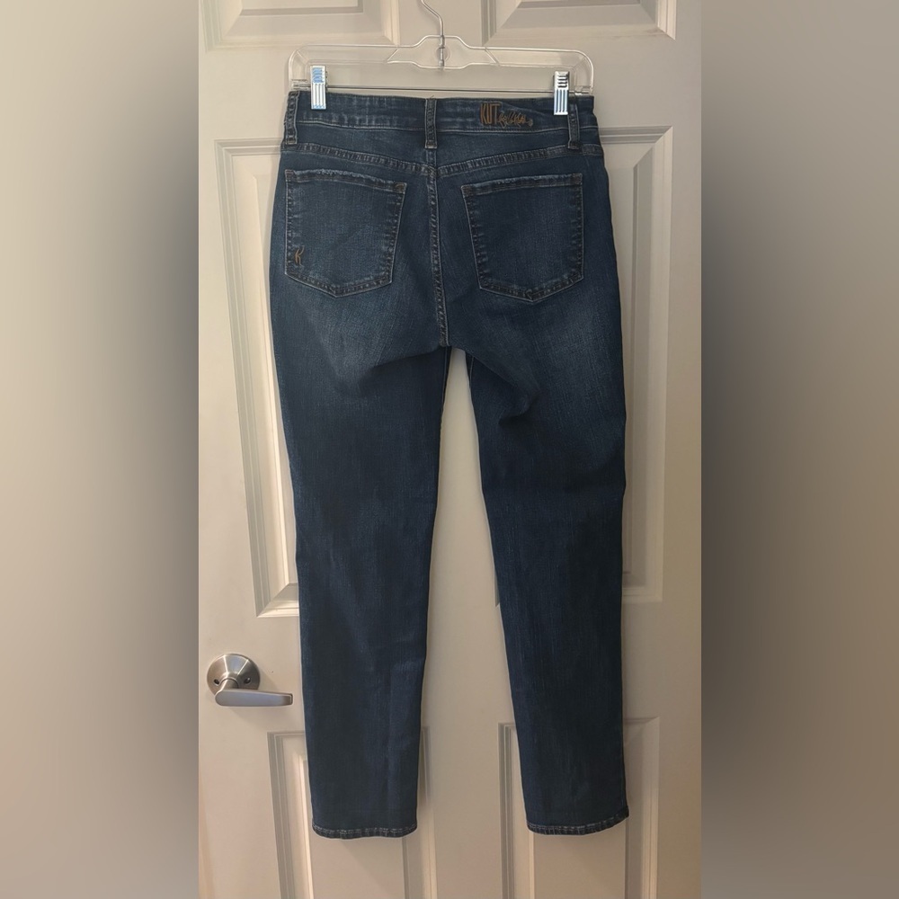 Kut From The Kloth Katy Mid Rise Boyfriend Jeans in Medium/Dark Wash, Size 4 - Picture 6 of 11